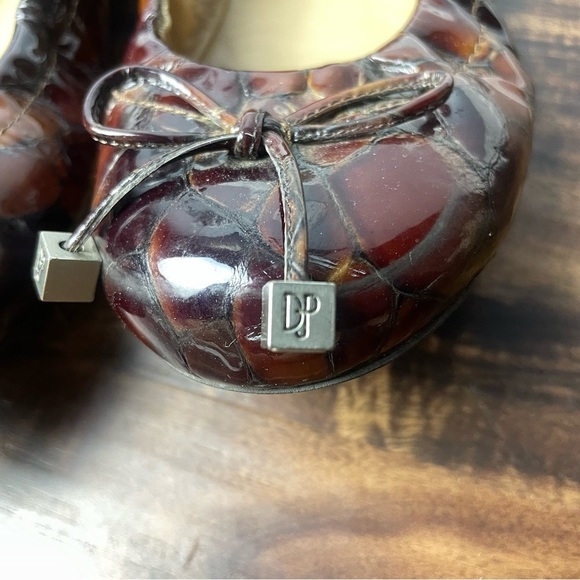 Donald J. Pliner Size 9 M Brown Animal Print Dance Ballet Dance Flat Shoe - Picture 2 of 11